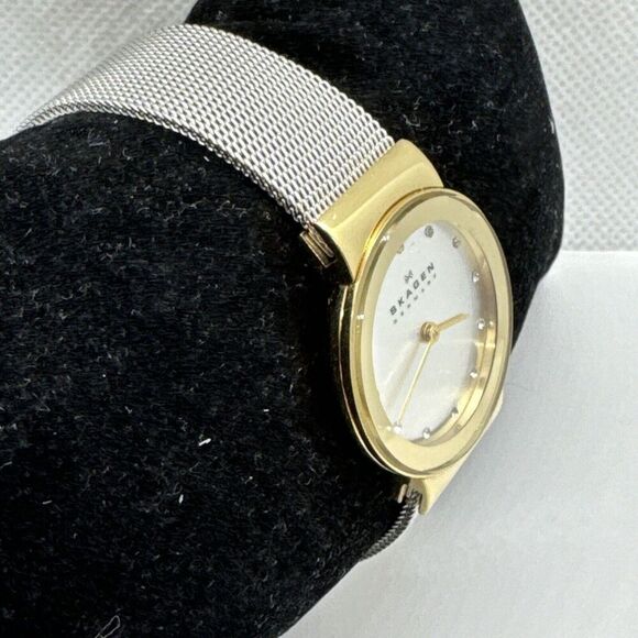 Skagen Freja 358SGSCD Women's Silver Stainless Steel Analog Dial Watch JNA557 - Picture 3 of 11